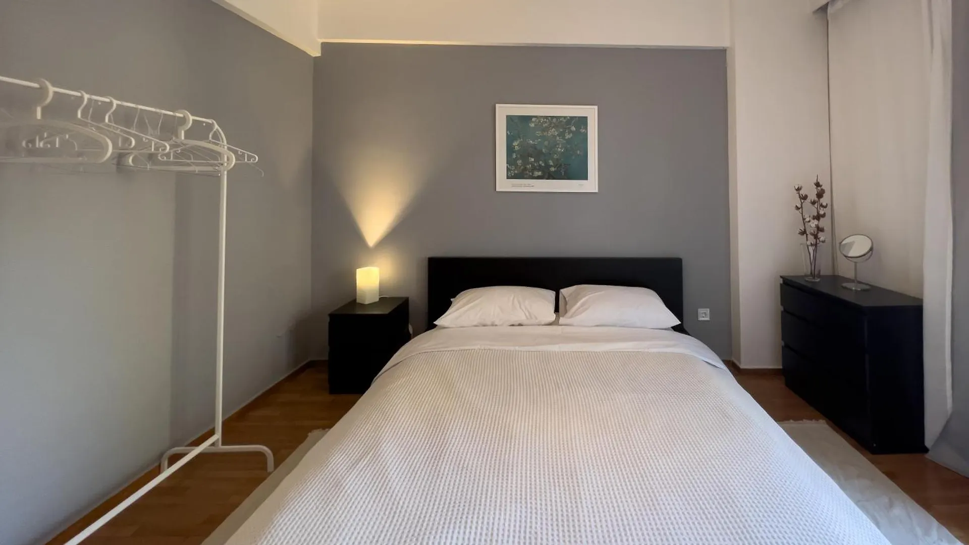 Homevision - Galerius Arch Condo - City Center Thessaloniki Greece