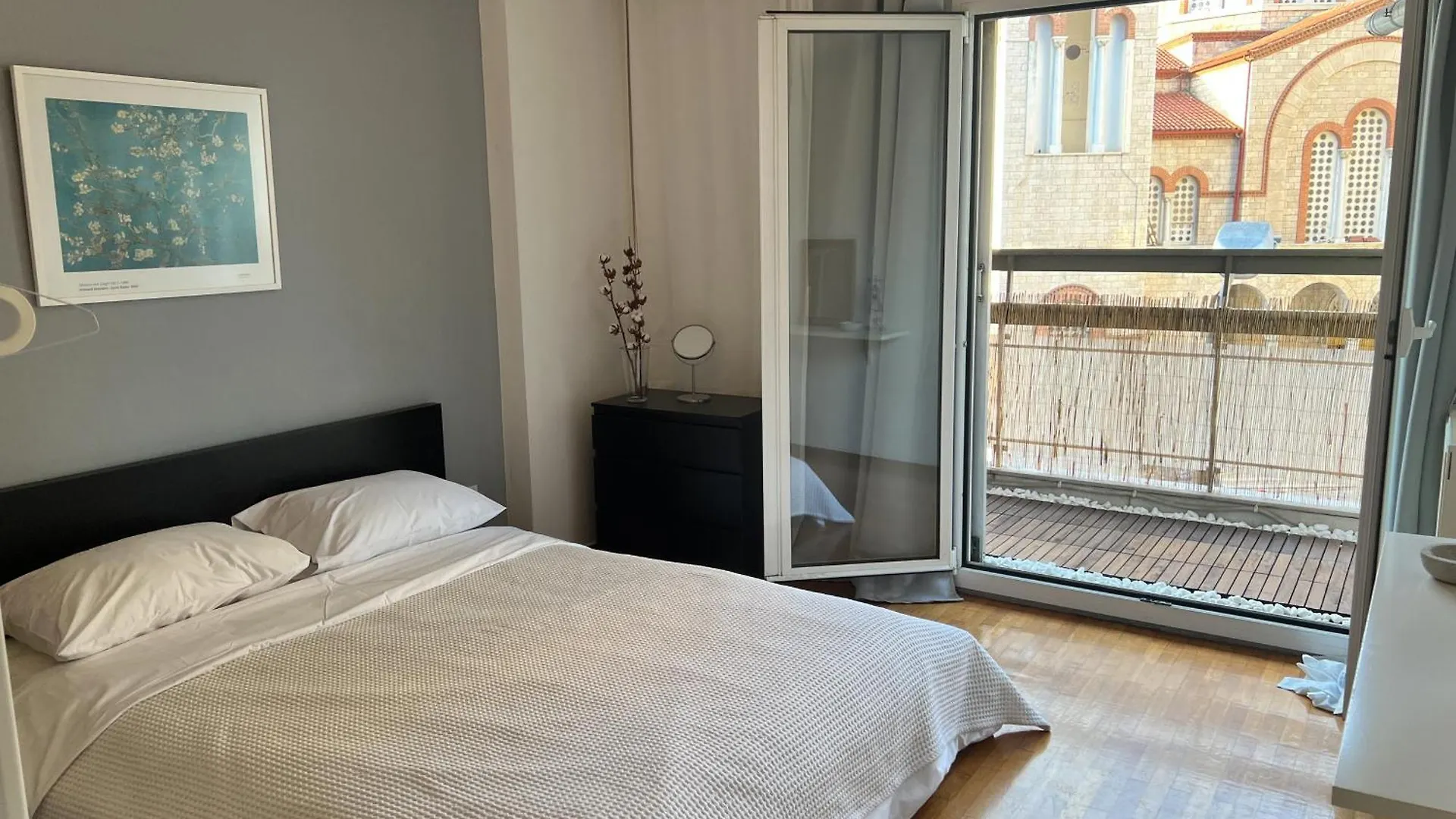 Apartment Homevision - Galerius Arch Condo - City Center Thessaloniki Greece